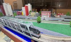Featured image of post Mike's 1980s-Era US N Scale Model Railroad